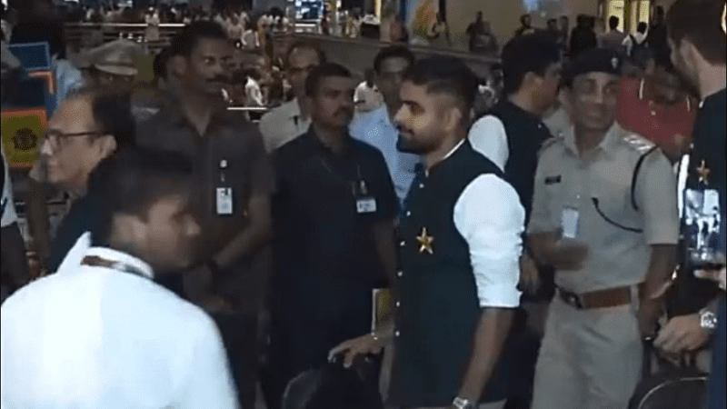 Babar Azam and Pakistan Team's Enthusiastic Welcome in India