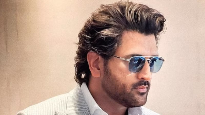 MS Dhoni's Reply to Fan's Dilemma: India or CSK - "Blue for the Nation